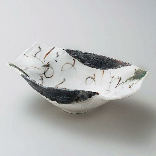 志野文字舟型盛鉢 24.3×14.8×8cm 256-089