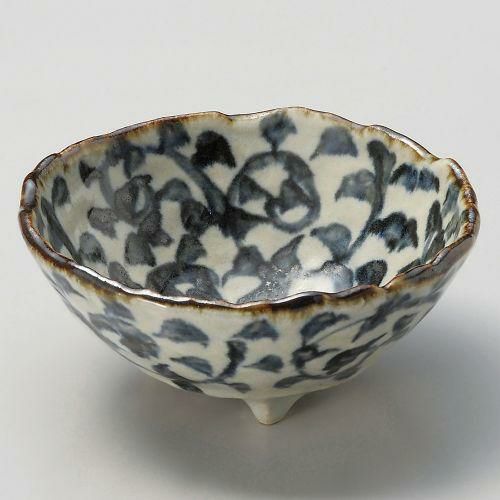 タコ唐草三ツ足小鉢 φ13.7×6cm 053-149
