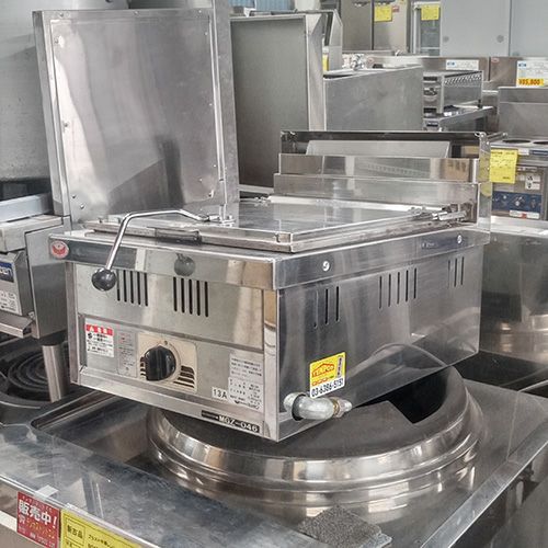 中古】ガス自動餃子焼機 架台付き マルゼン MAZ-4 幅380×奥行750×高さ