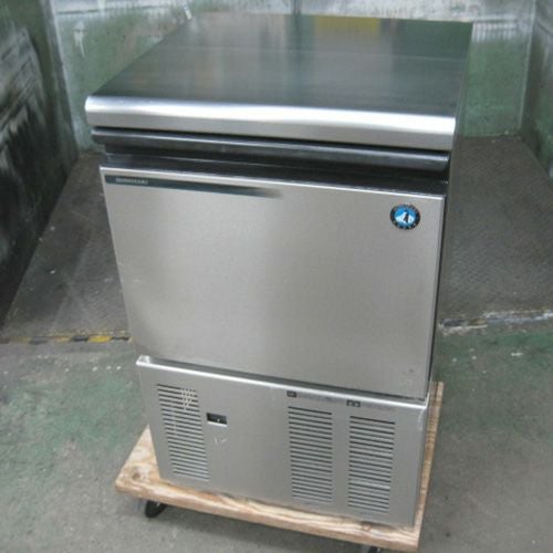 業界最長1年保証】【中古】製氷機 55kg ホシザキ IM-55M-1-Q 幅630