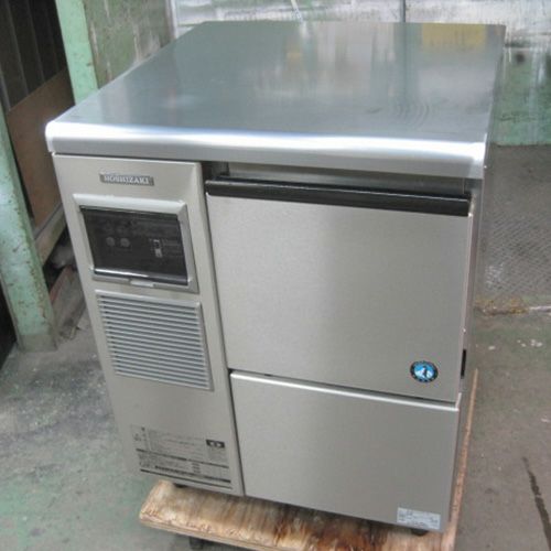 中古】チップアイス製氷機 100kg ホシザキ CM-100K 幅600×奥行600×高さ