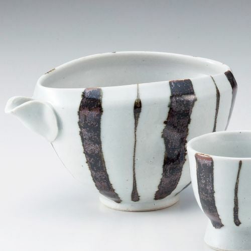 錆十草手押冷酒器 14×9.7×8.2cm(350cc) 273-019