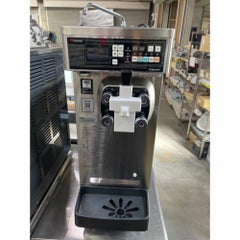業界最長1年保証】【中古】ソフトクリームフリーザー 日世 CI-9624AE 