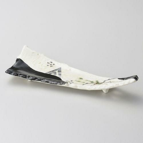 黒織部弥七田扇皿 26.5×9.2×5cm 126-109