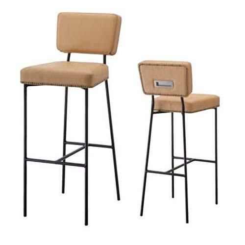 スタンドチェア トラットリアスタンド(鋲付) Quon(クオン) 幅390×奥行475×高さ995(mm)/送料別途見積