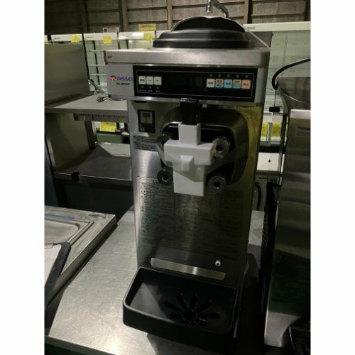 ニッセイ NA-9424AE 業務用 フトクリームフリーザー 三相200V 日世（ニッセイ） ソフトクリームフリーザー NA-9424AE