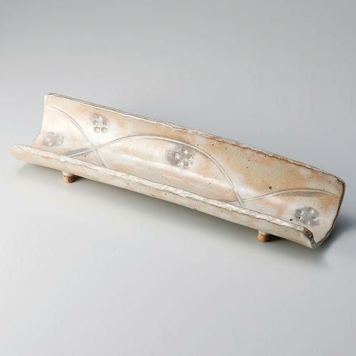 手造り粉引華紋(土物)筒型長角盛皿 34×8×5.5cm 124-039