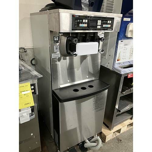 業界最長1年保証】【中古】ソフトクリームマシン 日世 NAB-3400WE 幅