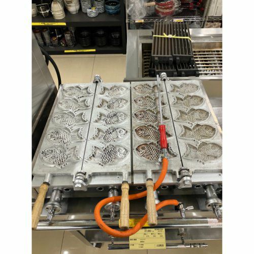 業界最長1年保証】【中古】ガス式たい焼き器 2連5匹 TT5-200 幅680 