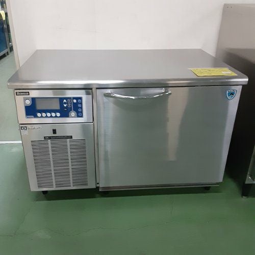 業界最長1年保証】【中古】ブラストチラー 服部工業 BF030AG 幅560
