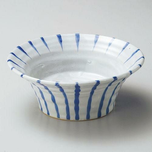 呉須十草反大鉢 φ21.5×8.4cm 256-159