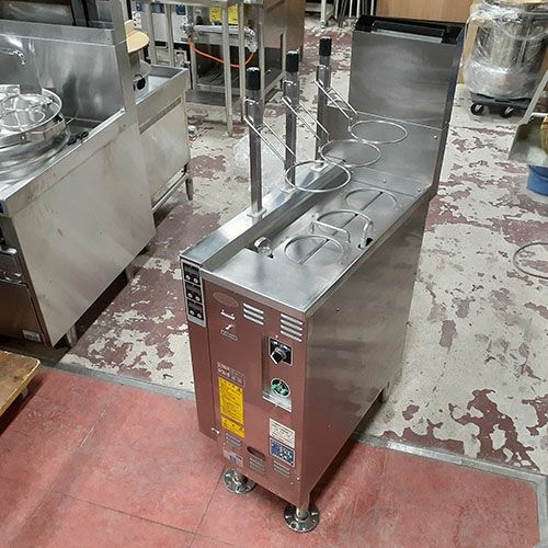 業界最長1年保証】【中古】ガス式ゆで麺機 日本洗浄機(サニクック) UM
