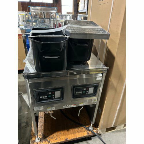 業界最長1年保証】【中古】電気二槽式フライヤー 13L×2 タニコー TIFL
