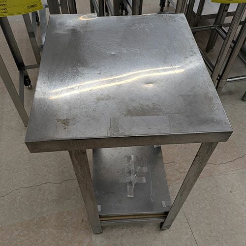 M0197 作業台 サイズ約W330×D420×H800mm 中古】作業台 幅420×奥行460×高さ800 【送料別途見積】【業務用