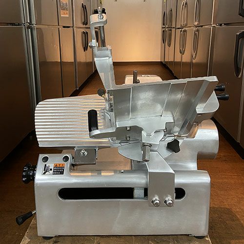 中古厨房 業務用 渡辺鉄工所 卓上 ミート 肉 スライサー WSD-2P&3P 三相 200V ミートスライサー ワタナベフーマック WSD-ST 業務用 中古/送料別途