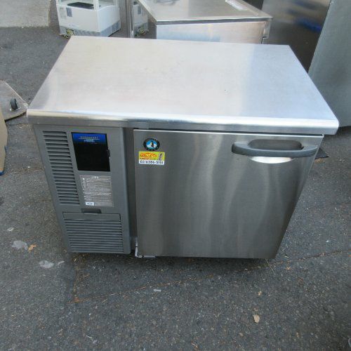 業界最長1年保証】【中古】縦型冷凍庫 ホシザキ HF-90ZT3 幅900×奥行