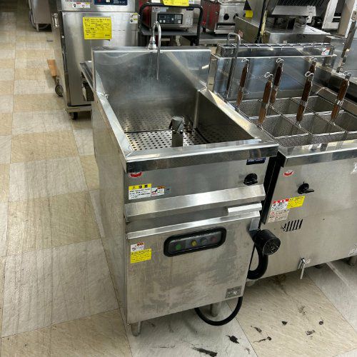 業界最長1年保証】【中古】電気ゆで麺機 マルゼン MREY-06(特) 幅450