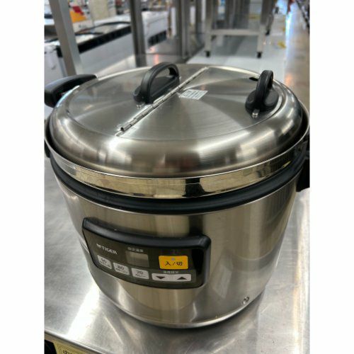 中古】食器消毒保管庫 タニコー NHE-5AS 幅580×奥行550×高さ1900