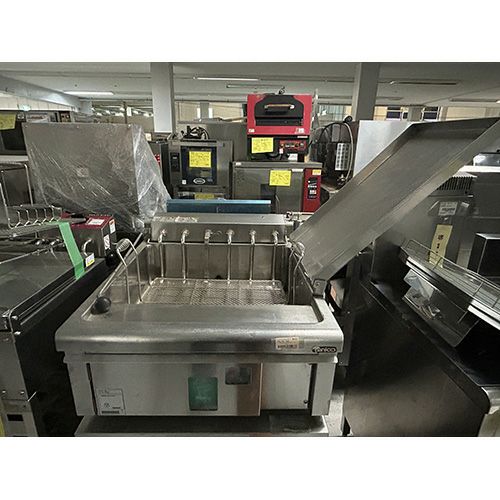 業界最長1年保証】【中古】ドーナツフライヤー タニコー TDFL-18E 幅