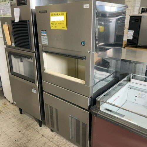 【中古】 ホシザキ 製氷機 IM-220M 2011年製 三相200V 幅695×奥行680×高1600mm  業務用 厨房機器 中古】製氷機 ホシザキ IM-220M 幅700×奥行650×高さ1600 三相200V