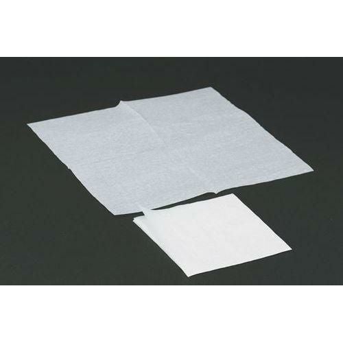 4ッ折ナフキン白無地 25×25cm(100枚×100束)