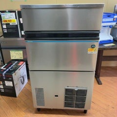 業界最長1年保証】【中古】製氷機 大和冷機 DRI-110LMV1 幅700×奥行506 