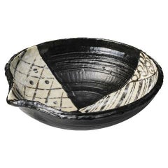 黒織部片口鉢