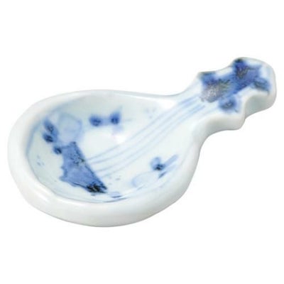 染付琵琶手びねり珍味皿