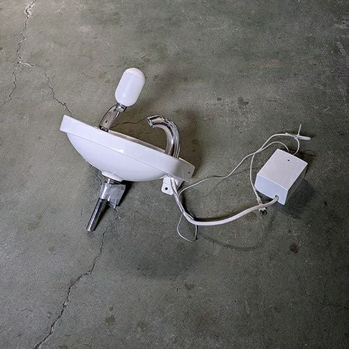 【程度良好】業務用　包丁まな板殺菌庫　ニチワ電機 SC-84SHD 2018年製　幅300×奥行450×高さ1550mm ニチワ 電気 庖丁・まな板 殺菌庫 SC-15 - 調理器具のSHOKUBI