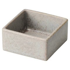 グレージュキューブS